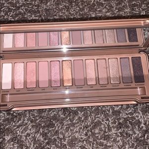 Naked 3 palette